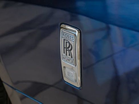 Used 2017 Rolls-Royce Wraith RWD image 74