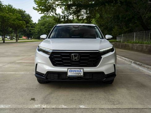 Certified 2026 Honda CR-V LX image 3