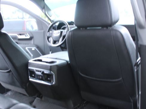 Used 2023 GMC Sierra 1500 SLT w/ SLT Premium Package image 33
