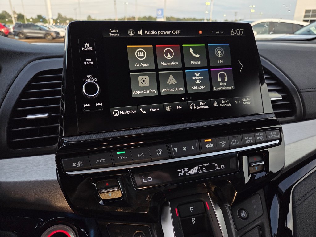New 2027 Honda Odyssey Touring image 8