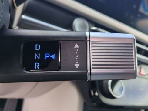 New 2026 Hyundai Tucson Limited image 22