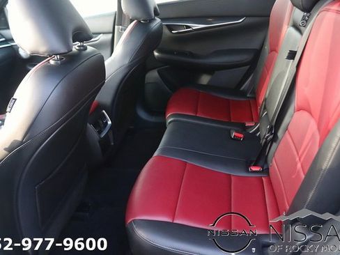 Used 2023 INFINITI QX50 Sport image 14