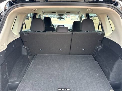 Certified 2025 Nissan Rogue S FWD image 15
