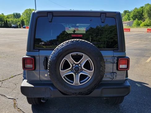 Used 2019 Jeep Wrangler Unlimited Sport S AWD/4WD image 10