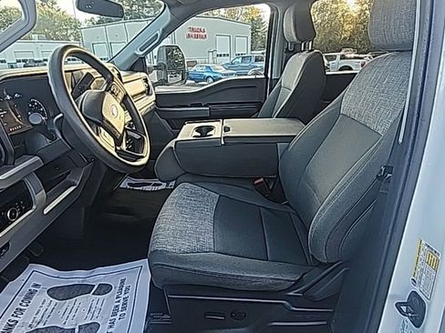 Used 2025 Ford F250 XLT image 13