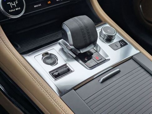 Used 2022 Jaguar F-PACE S image 9