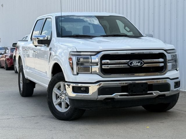 Used 2025 Ford F150 Lariat AWD/4WD image 2