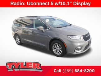 Used 2022 Chrysler Pacifica Touring-L FWD video 1