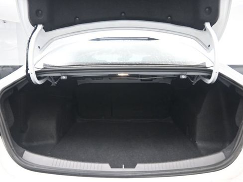 Used 2024 Chevrolet Malibu LT FWD image 26