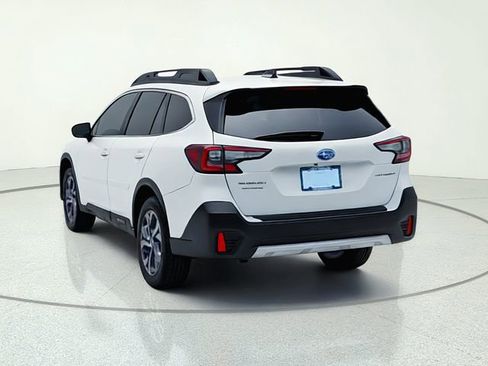 Used 2022 Subaru Outback Limited AWD/4WD image 4