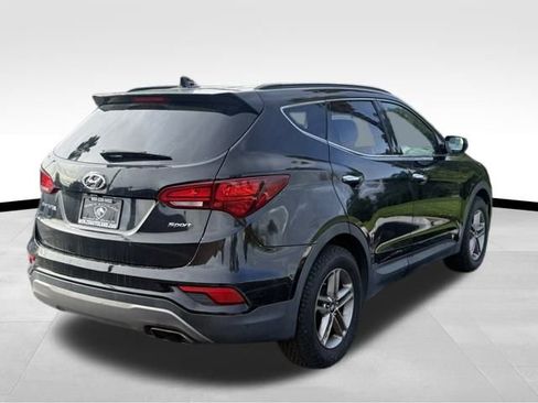 Used 2017 Hyundai Santa Fe Sport image 6