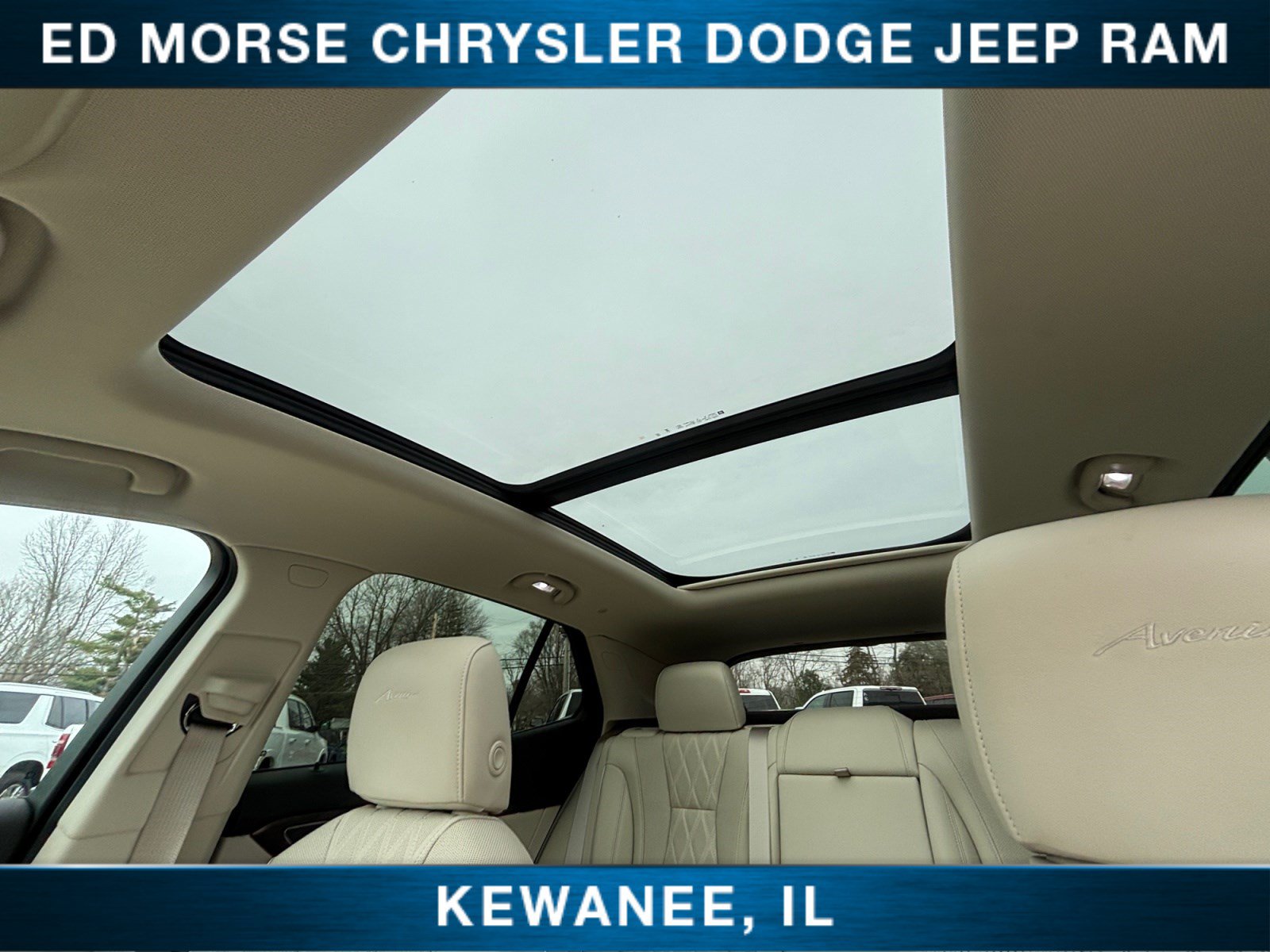 Used 2023 Buick Envision Avenir AWD/4WD image 33