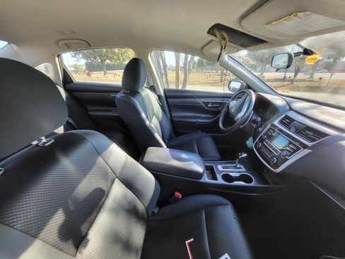 Used 2018 Nissan Altima 2.5 SR image 8