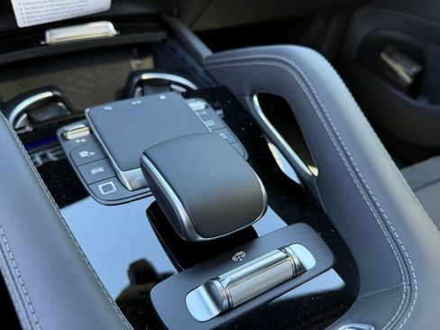 New 2026 Mercedes-Benz GLE 53 AMG 4MATIC Coupe image 24
