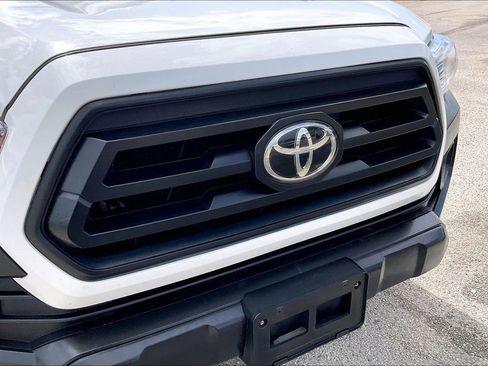 Used 2021 Toyota Tacoma SR RWD image 31