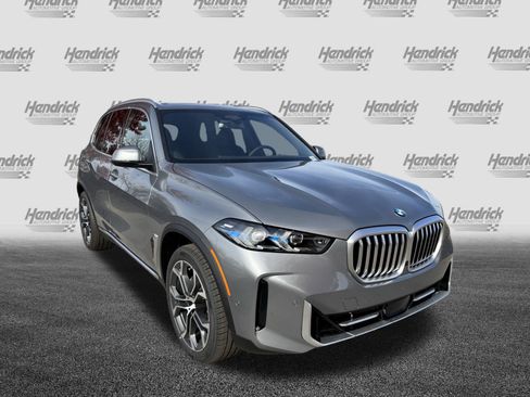 Certified 2026 BMW X5 xDrive40i AWD/4WD image 2