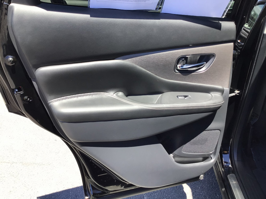 Used 2024 Nissan Murano SV w/ SV Midnight Edition Package AWD/4WD image 11