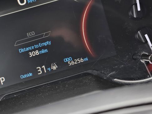 Used 2024 Toyota RAV4 LE image 15