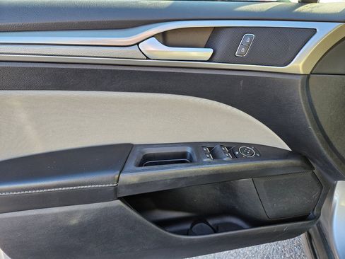 Used 2020 Ford Fusion S image 13