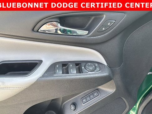 Used 2019 Chevrolet Equinox Premier image 12