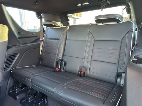 New 2026 GMC Yukon AT4 Ultimate image 10