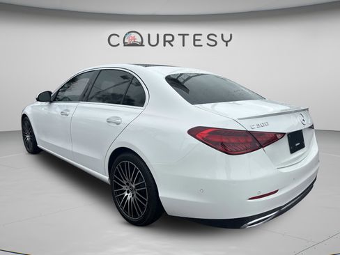 Used 2023 Mercedes-Benz C 300 Sedan image 5
