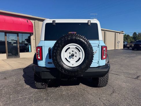 Used 2024 Ford Bronco Heritage Edition AWD/4WD image 4