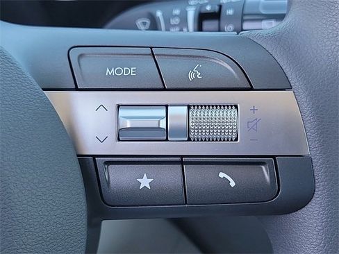 New 2026 Hyundai Kona SE image 9