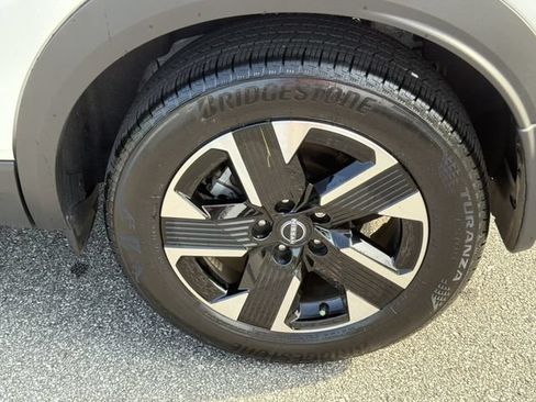 Certified 2026 Nissan Kicks SV w/ SV Premium Package AWD/4WD image 20
