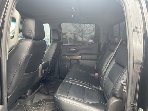 Used 2020 Chevrolet Silverado 1500 LT Trail Boss image 7