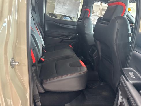 Used 2025 Ford Ranger Raptor AWD/4WD image 30