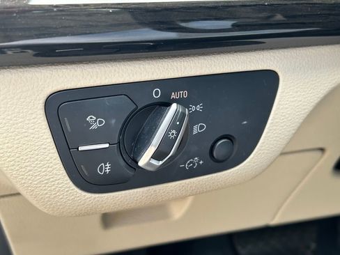 Used 2019 Audi Q5 2.0T Premium Plus AWD/4WD image 29
