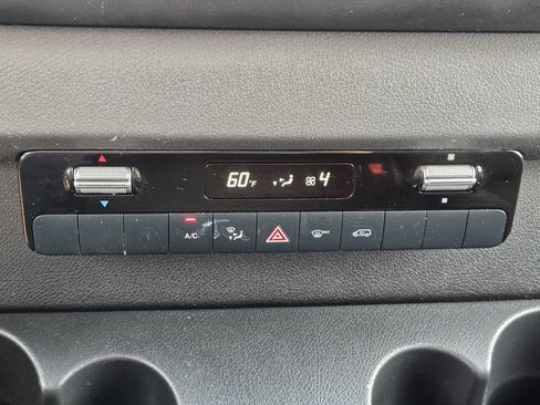 Used 2023 Mercedes-Benz Sprinter 2500 image 21