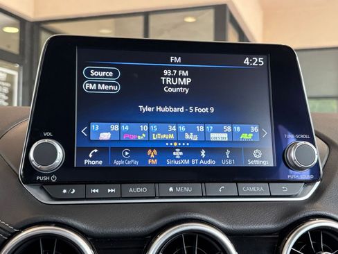 Used 2025 Nissan Sentra SV FWD image 20