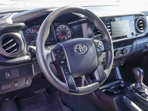Used 2020 Toyota Tacoma SR image 14
