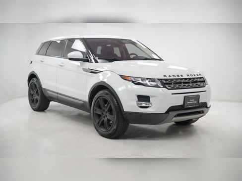 Used 2014 Land Rover Range Rover Evoque Pure Plus image 8