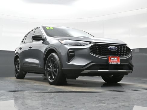 Used 2024 Ford Escape Active AWD/4WD image 32