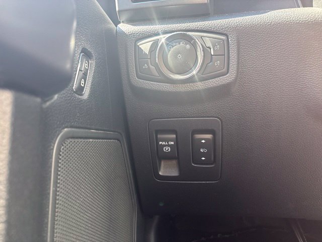 Used 2020 Ford F150 XLT w/ Equipment Group 302A Luxury RWD image 33