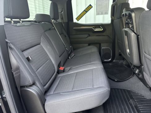 Used 2025 GMC Sierra 1500 Elevation AWD/4WD image 17