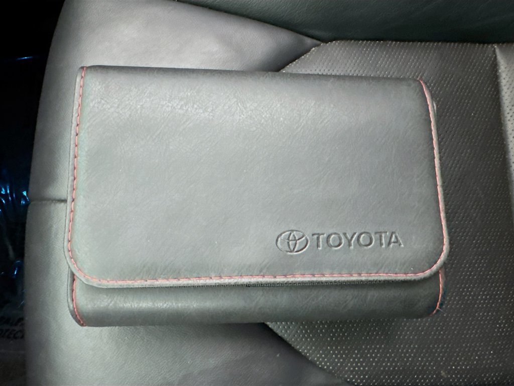 Used 2022 Toyota Camry XSE AWD/4WD image 47