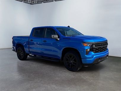 New 2026 Chevrolet Silverado 1500 Custom w/ LPO, Dark Essentials Package