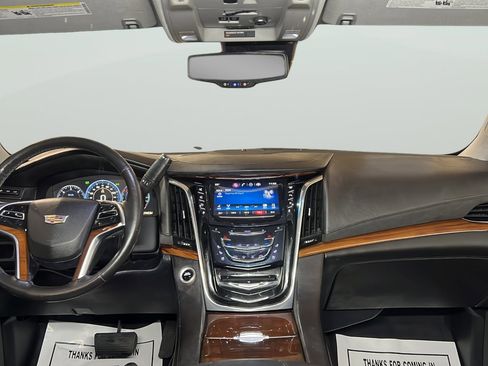 Used 2015 Cadillac Escalade Premium image 14