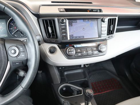 Used 2017 Toyota RAV4 XLE image 39