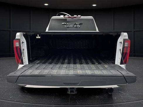 Used 2024 GMC Sierra 2500 Denali Ultimate w/ Snow Plow Prep/Camper Package image 14