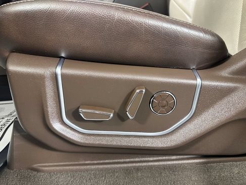 Used 2019 Ford F150 Limited AWD/4WD image 19
