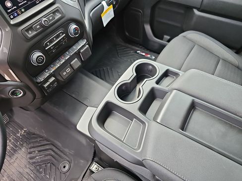 New 2026 Chevrolet Silverado 1500 Custom Trail Boss w/ LPO, Dark Essentials Package AWD/4WD image 27
