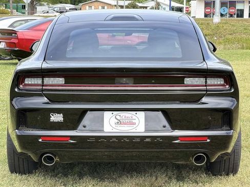 New 2026 Dodge Charger R/T AWD/4WD image 5