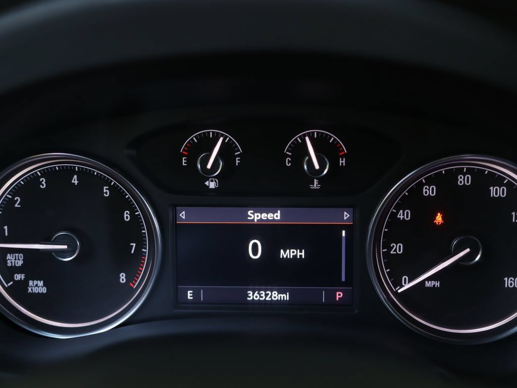 Used 2023 Buick Enclave Essence w/ Sport Touring Edition FWD image 11