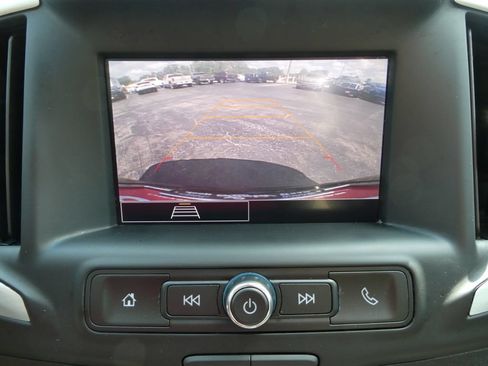 Certified 2024 GMC Terrain SLE w/ Driver Convenience Package FWD image 33