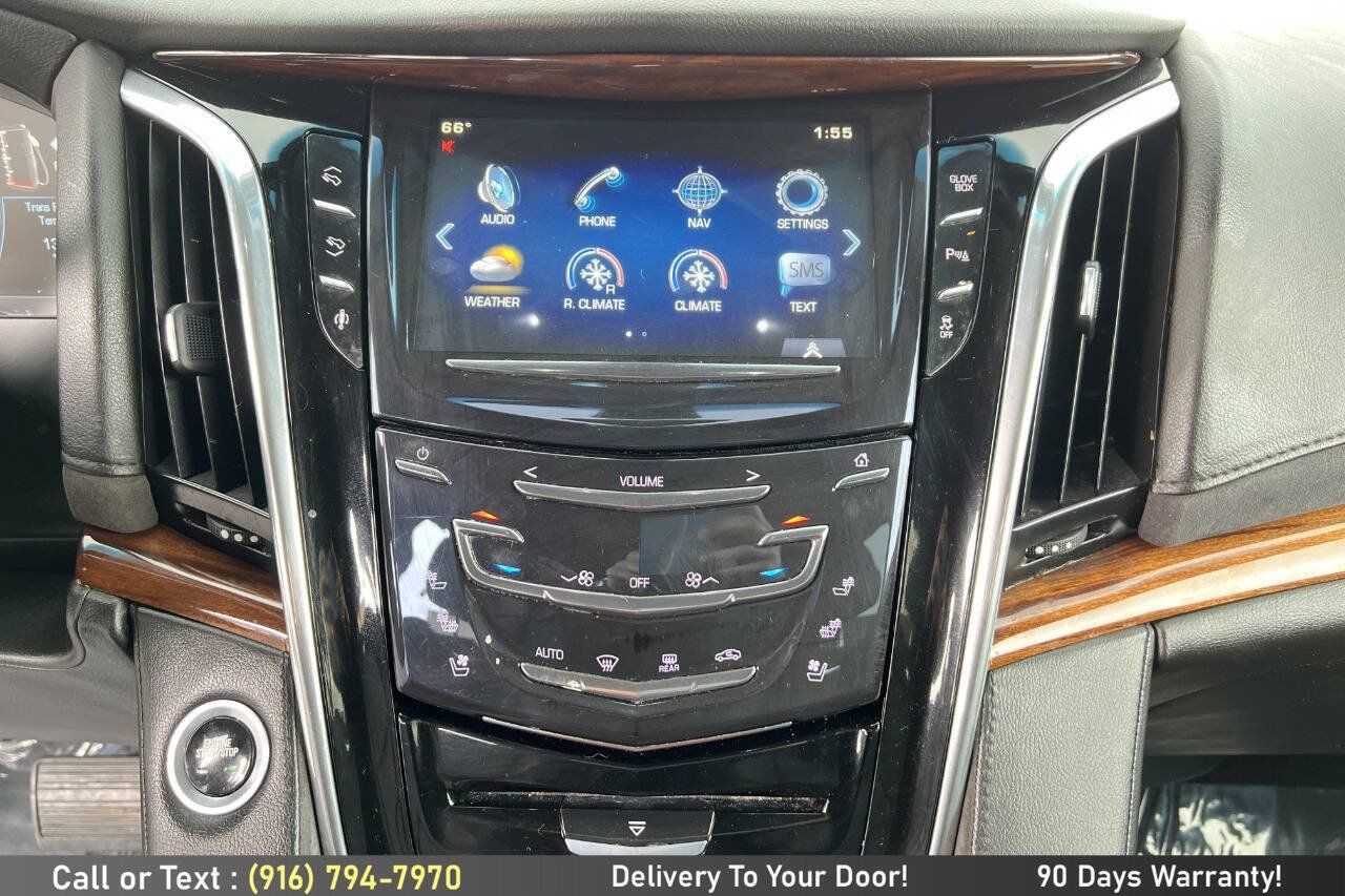 Used 2015 Cadillac Escalade 2WD image 18